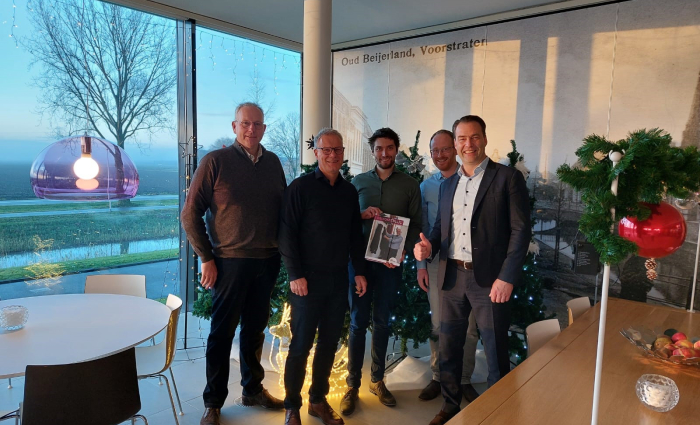 221220 ondertekening ovk Westmaas.jpg